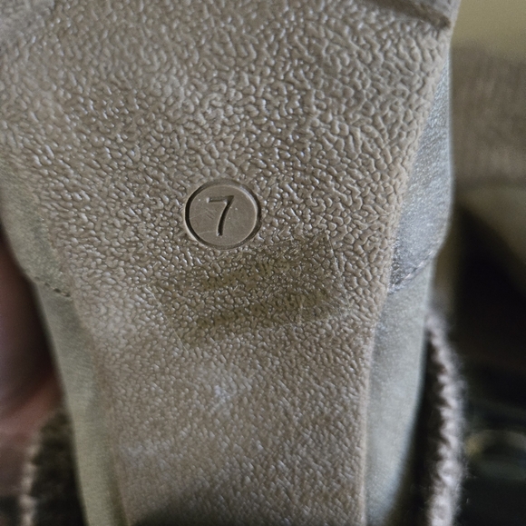 🧣 Mukluks Western Roper Boots – Knit Upper, 3.5" Heel, Size 7 - Picture 8 of 9